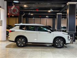 ميتسوبيشي اوتلاندر